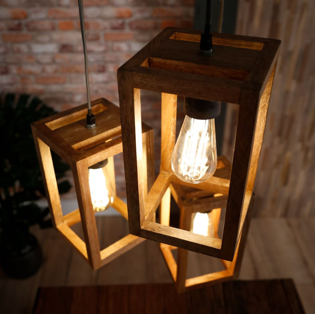 Hanglamp 3x houten frame getrapt